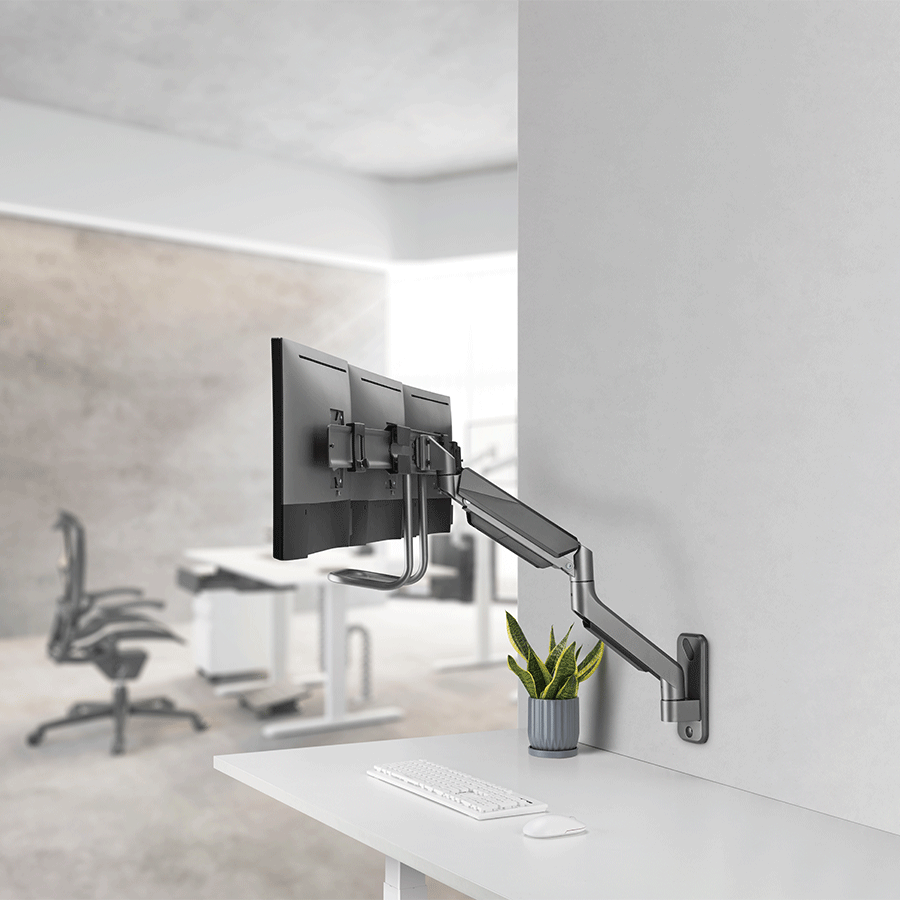 NOSAČ ZA TRI MONITORA GEMBIRD MA-WA3-01, montaža na zid, do 27”, up to 6 kg
